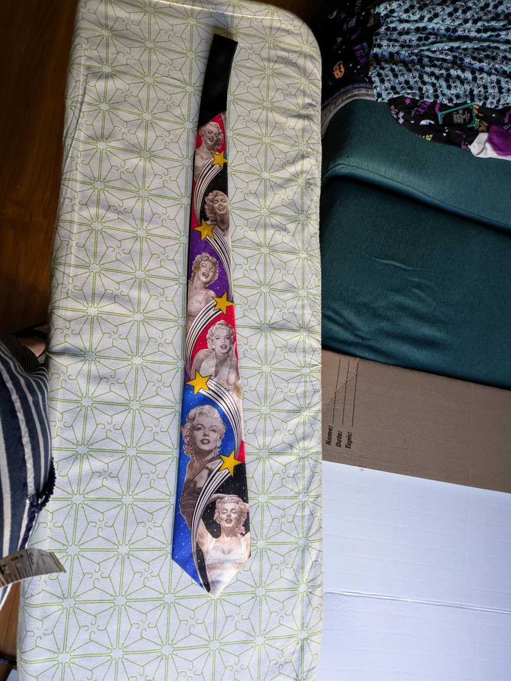 Women’s Marilyn Monroe Print Tie - Multicolor